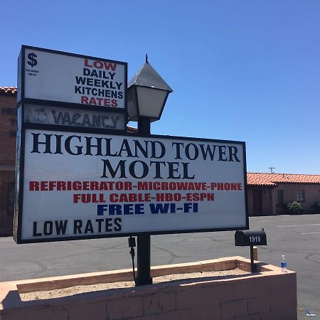 Highland Tower Motel 土桑 外观 照片