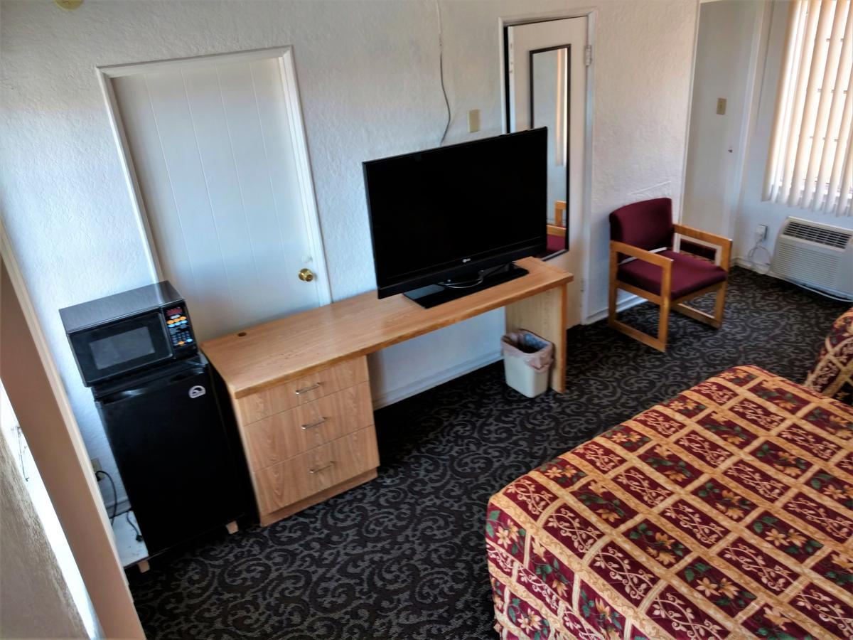 Highland Tower Motel 土桑 外观 照片